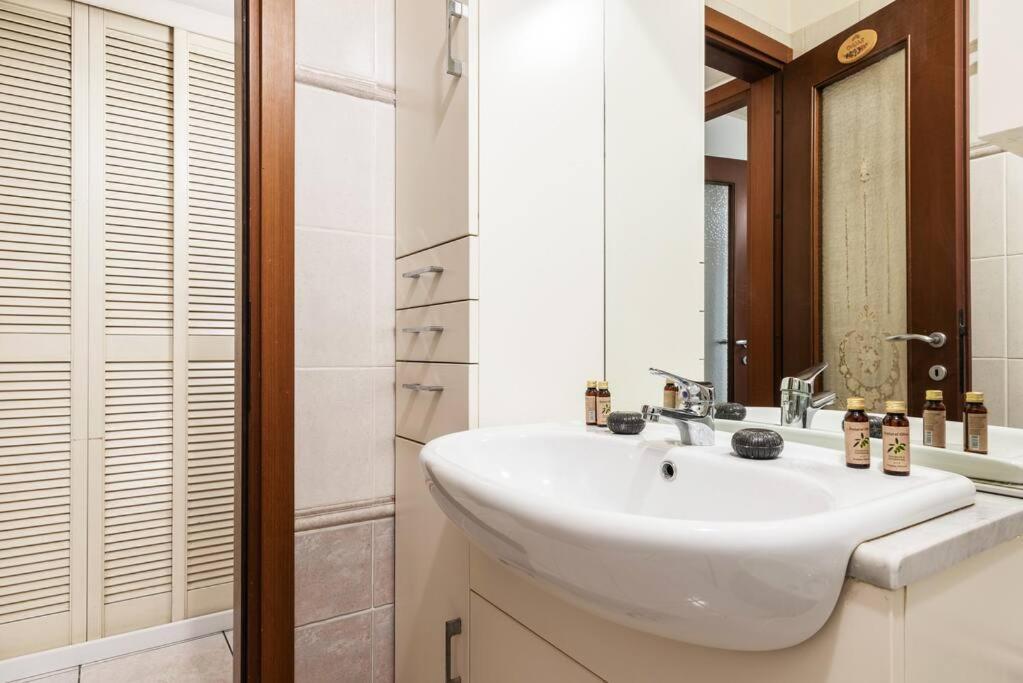 Anna E Tino Flexyrent Apartment Milán Exteriér fotografie